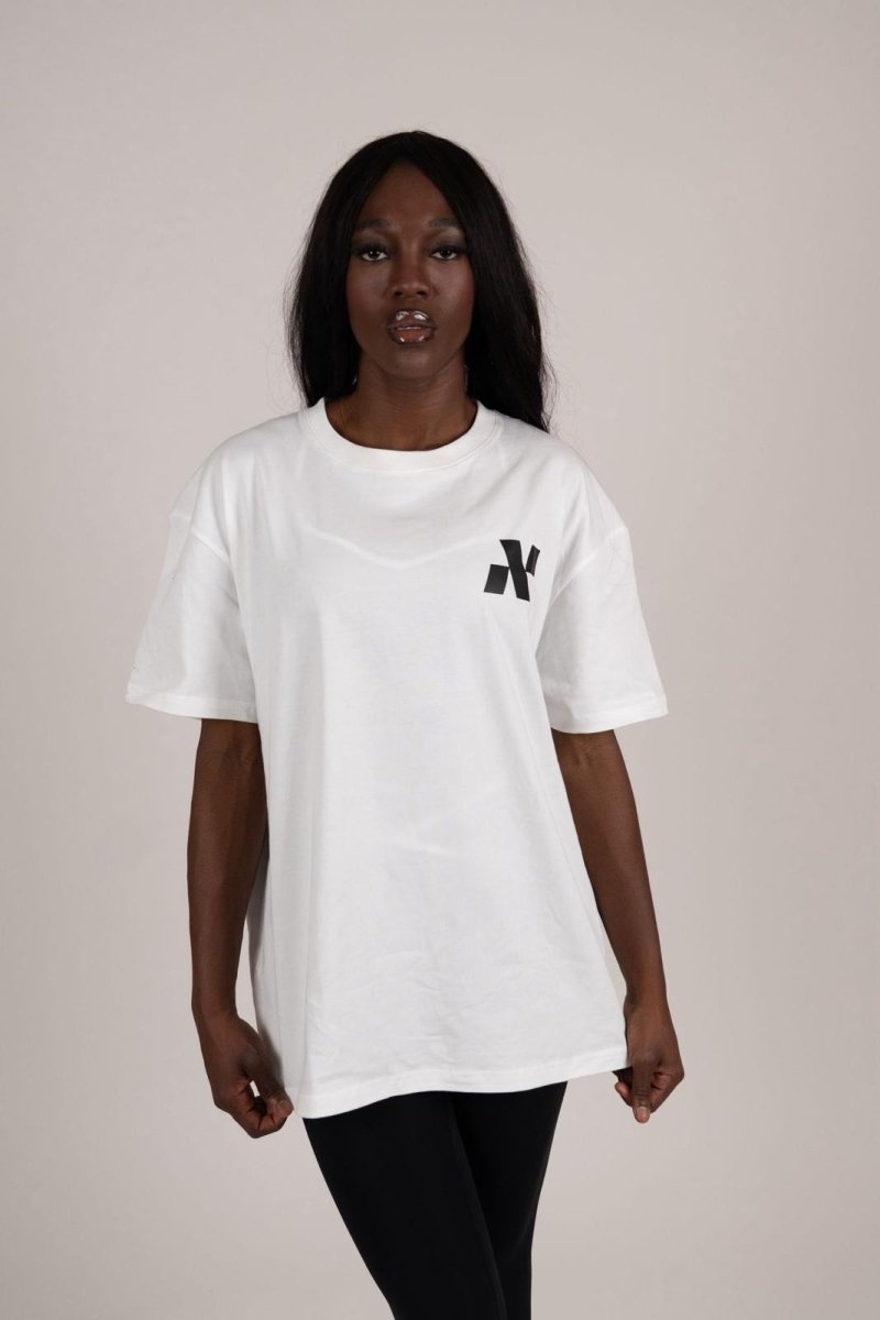Graphic T-Shirt Bianca - Nikki B fit