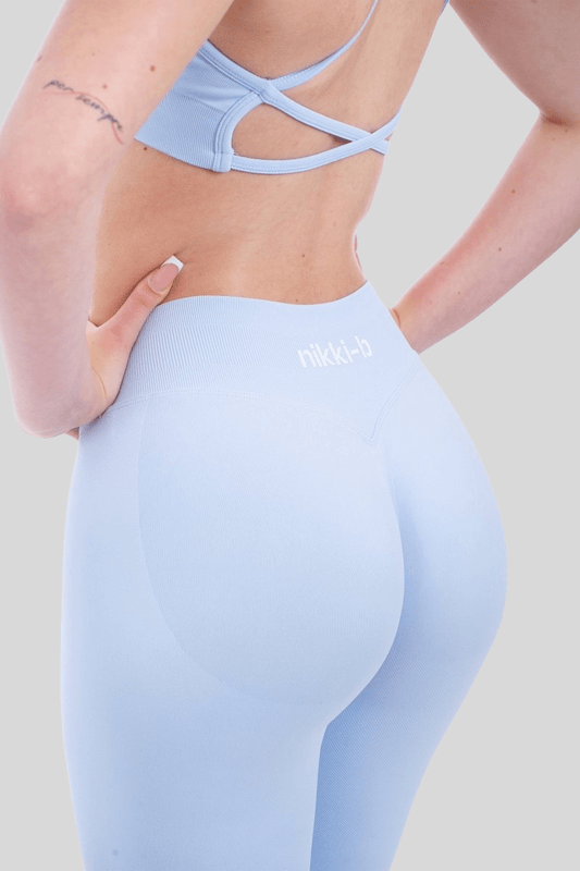 Iris V - Shape Scrunch Leggings - Celeste - Nikki B fit