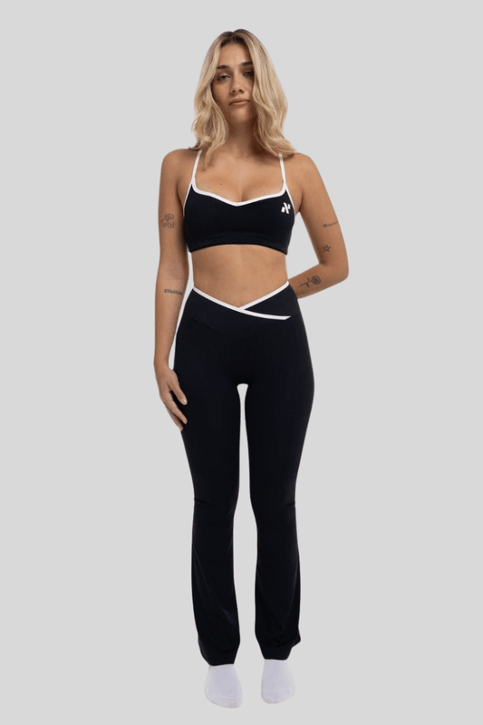 Nova Noir Linea Top - Nikki B fit